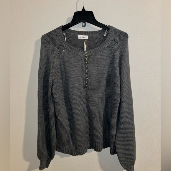 NWT In Loom Sweater size large - Picture 4 of 5